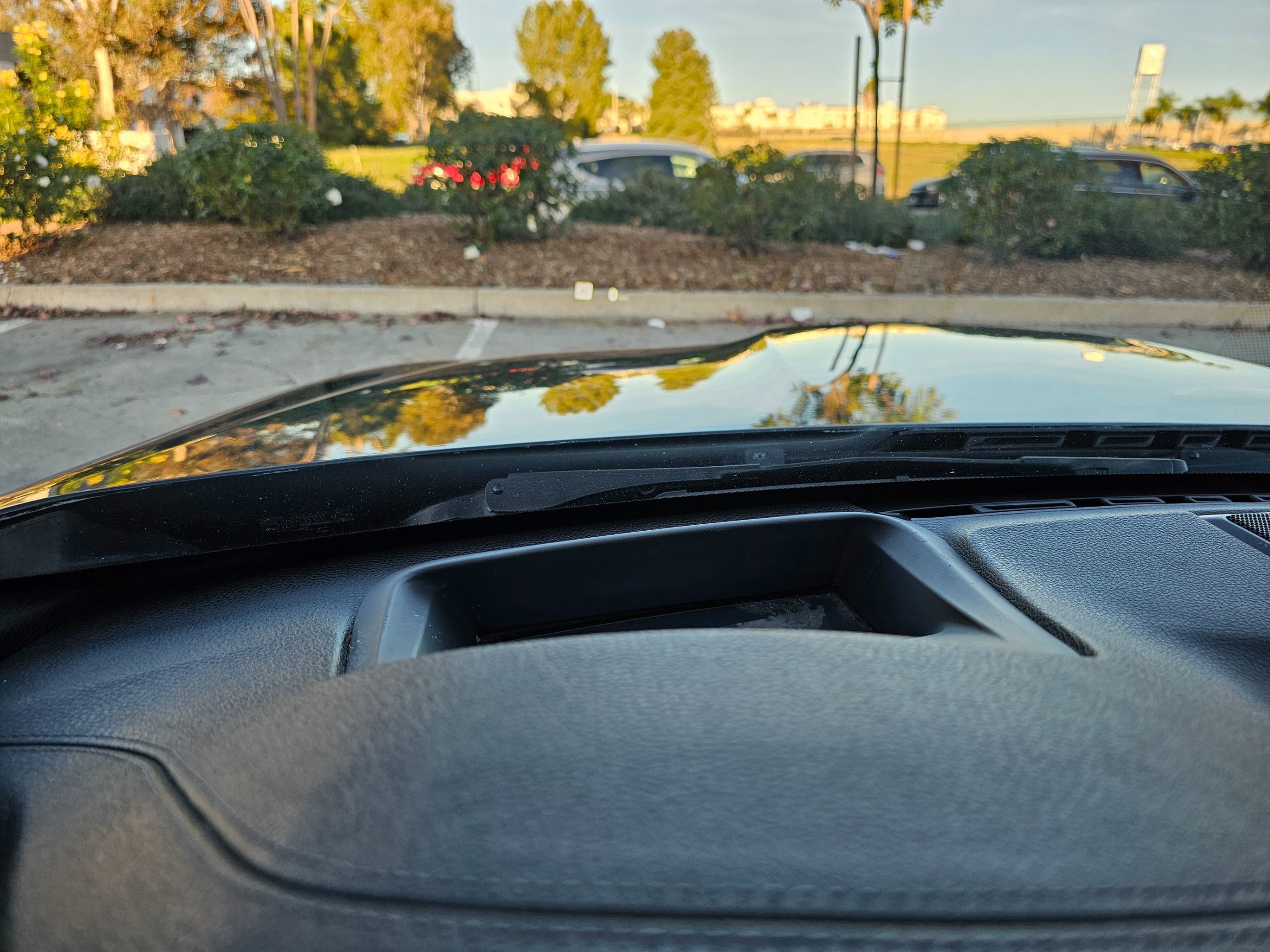 Used 2018 BMW M3 RWD image 41