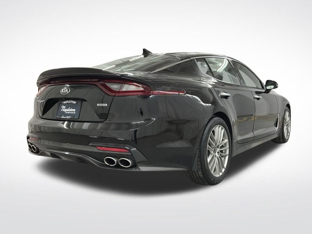 Used 2018 Kia Stinger AWD/4WD image 3