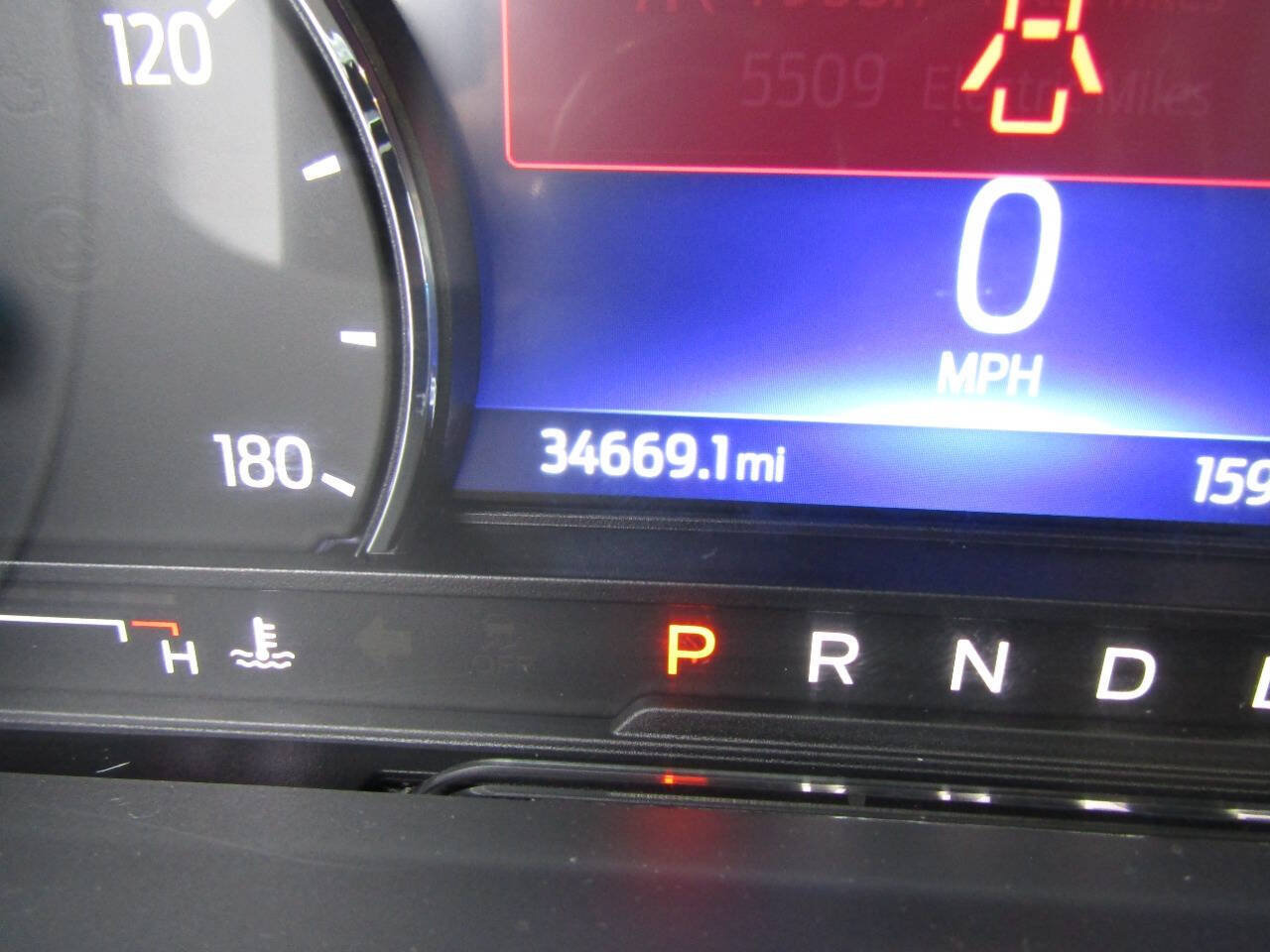 Used 2022 Ford Escape SE AWD/4WD image 18
