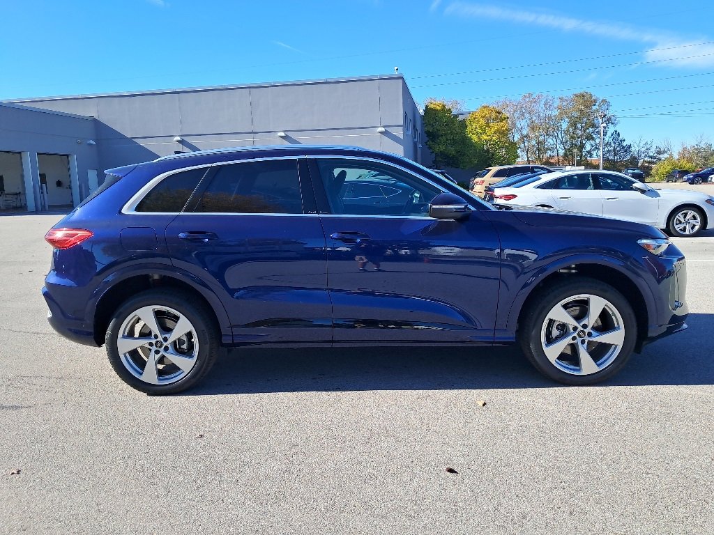 New 2025 Audi Q5 Premium Plus image 8
