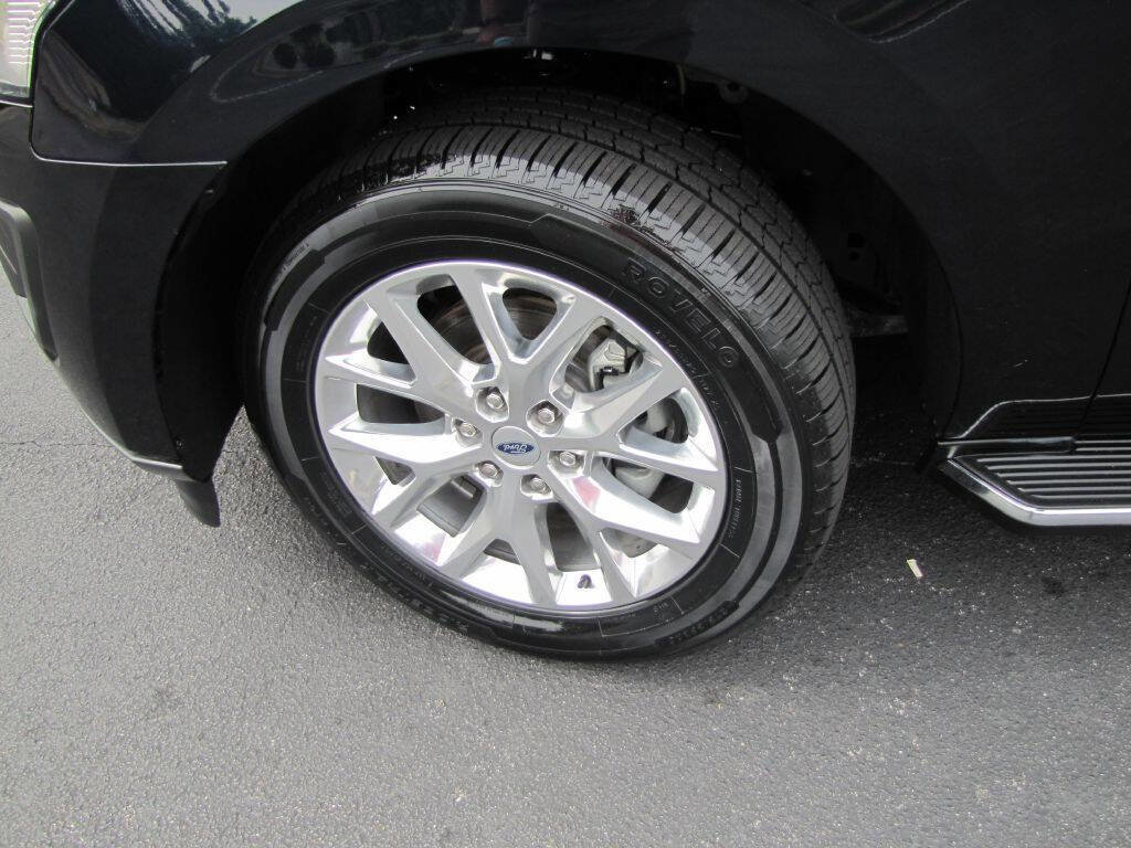 Used 2021 Ford Expedition XLT RWD image 36