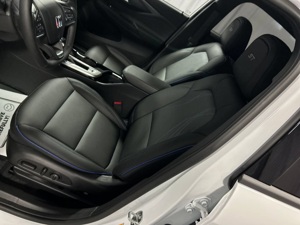 New 2026 Buick Envista Sport Touring w/ Convenience I Package FWD image 10