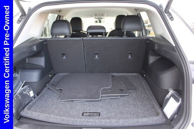 Used 2025 Volkswagen Tiguan SE image 10
