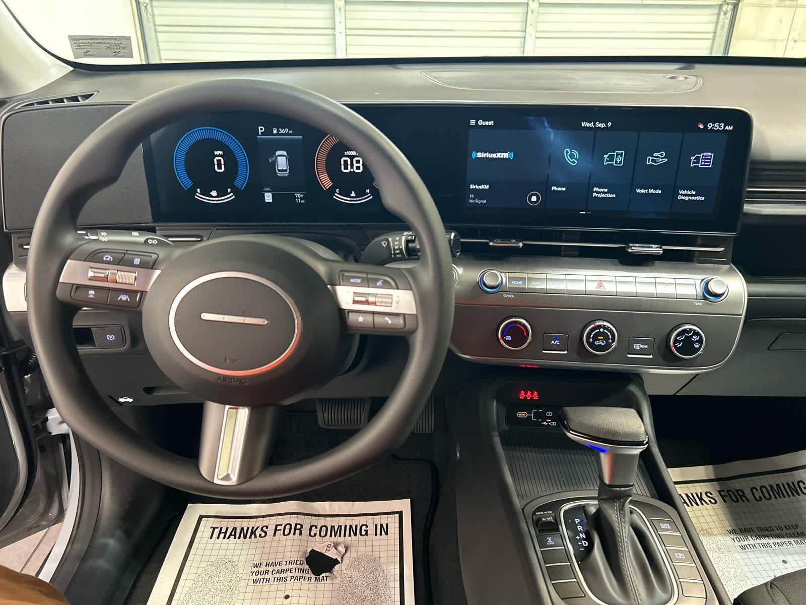 New 2027 Hyundai Kona SE AWD/4WD image 8