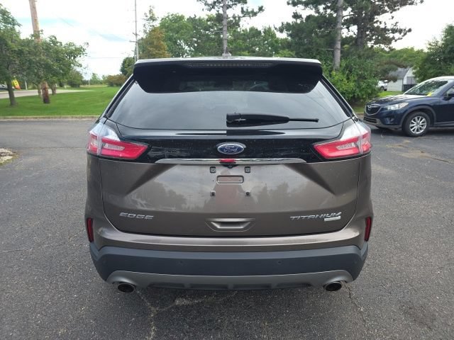 Used 2019 Ford Edge Titanium FWD image 7