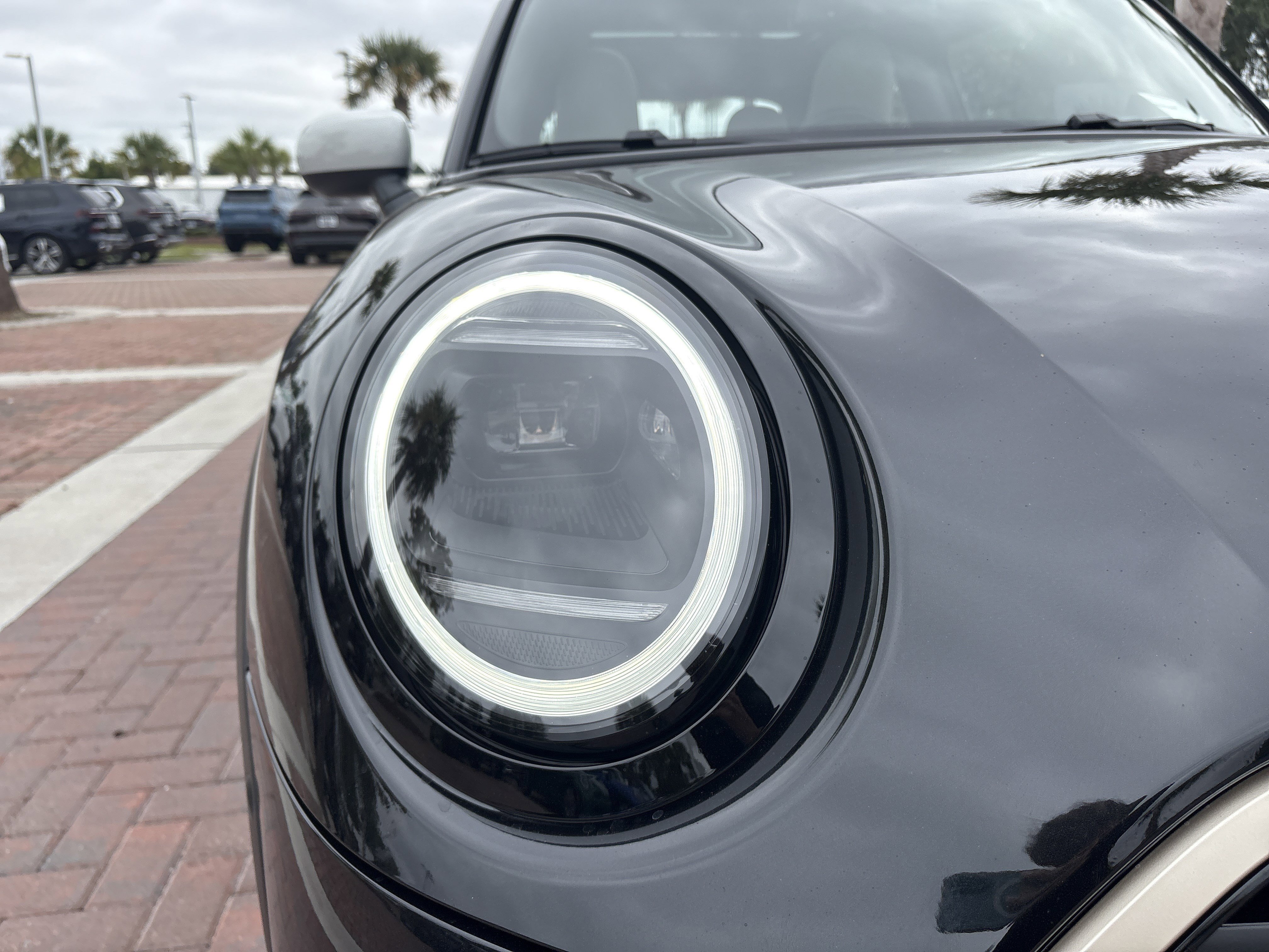Used 2026 MINI Cooper 2-Door Hardtop image 5