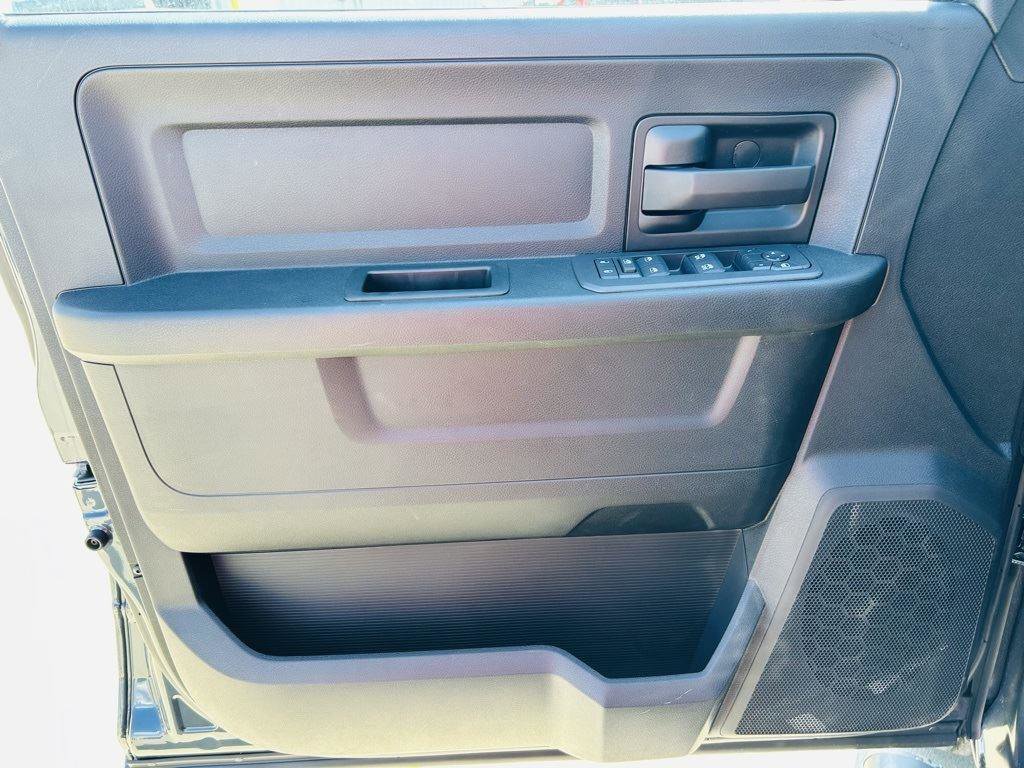 New 2025 RAM 2500 Tradesman image 9