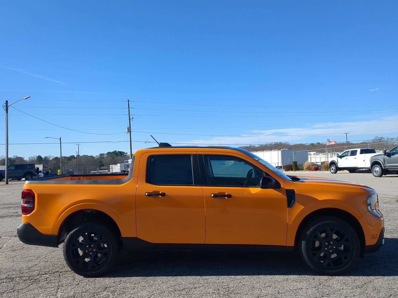 New 2026 Ford Maverick XLT w/ XLT Luxury Package AWD/4WD image 2