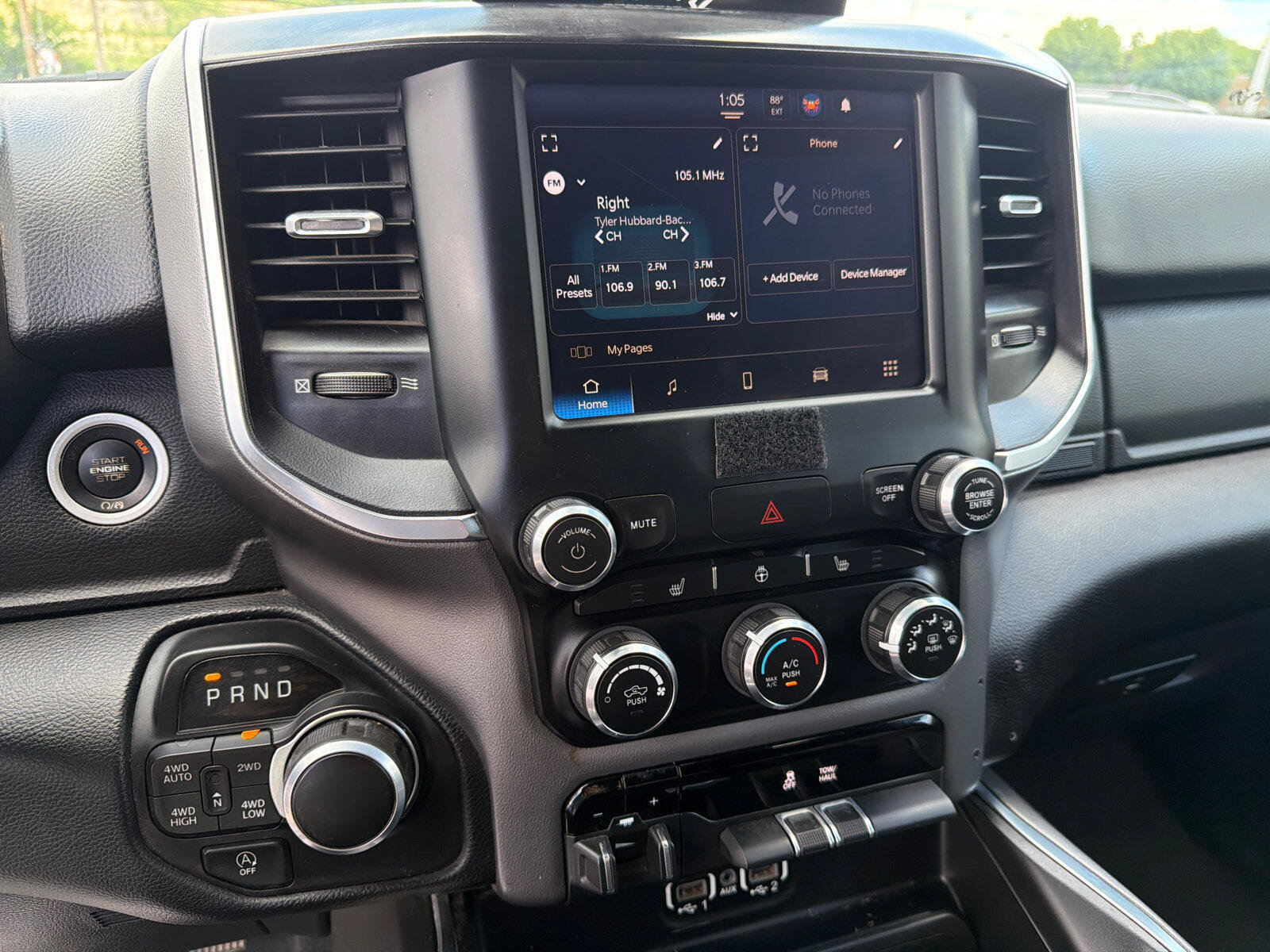 Used 2024 RAM 1500 Big Horn AWD/4WD image 13