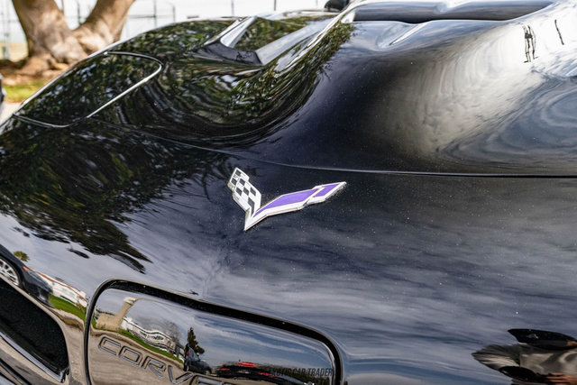 Used 2001 Chevrolet Corvette Coupe w/ Preferred Equipment Group1 image 86