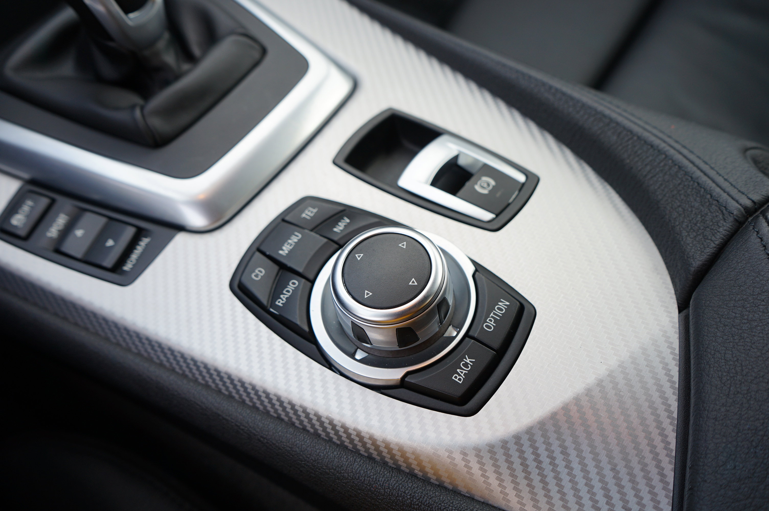 Used 2011 BMW Z4 sDrive35is image 19