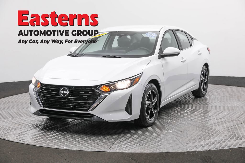 Used 2024 Nissan Sentra SV image 1