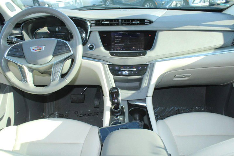Used 2023 Cadillac XT5 Premium Luxury image 13