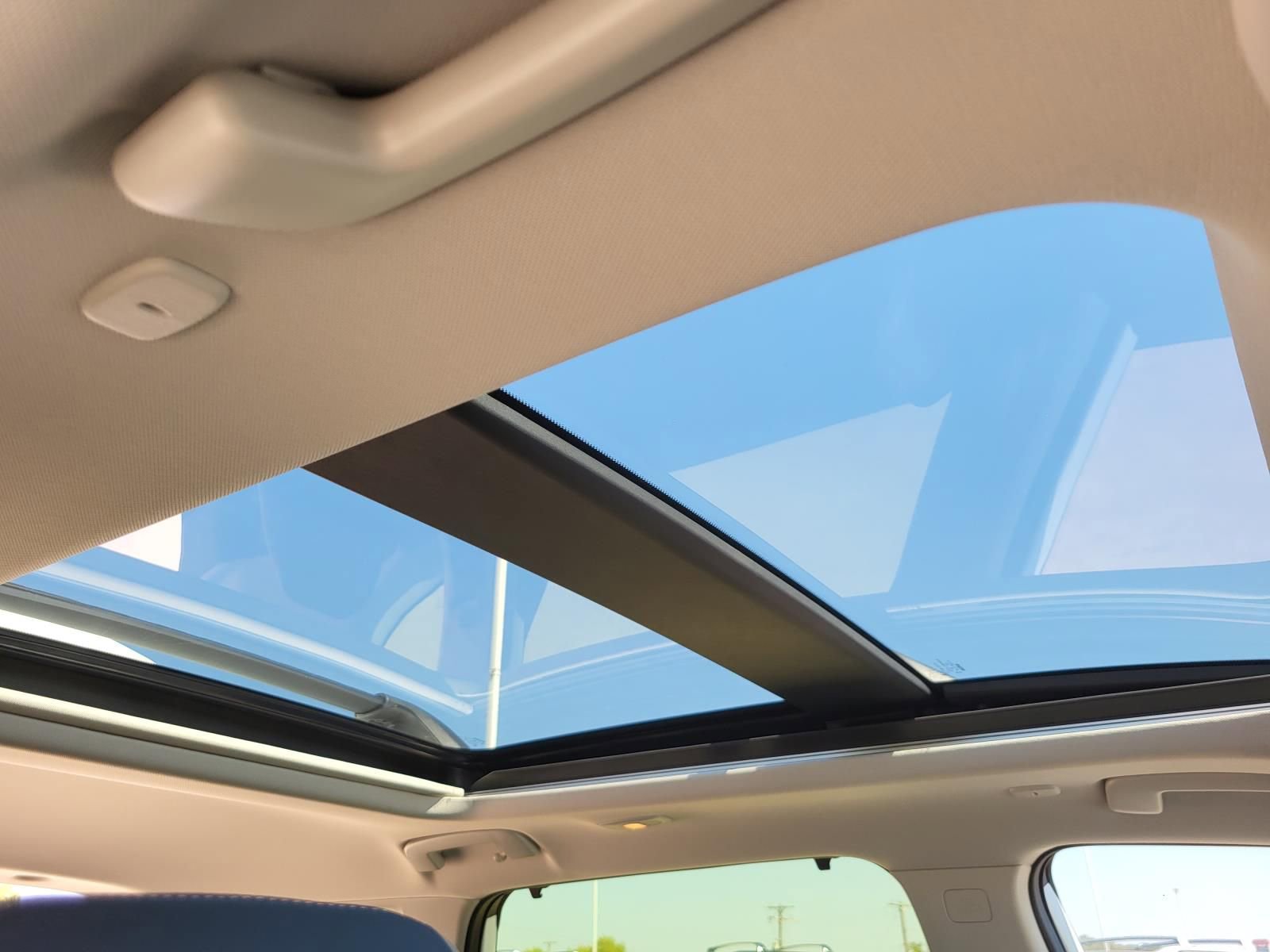 New 2026 Nissan Rogue Platinum image 12