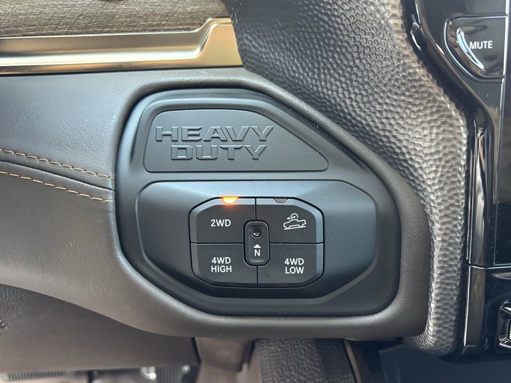 New 2026 RAM 2500 Limited image 18