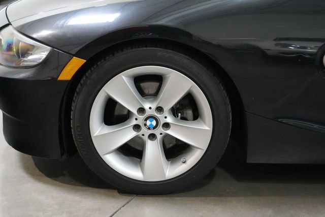 Used 2007 BMW Z4 3.0i image 10