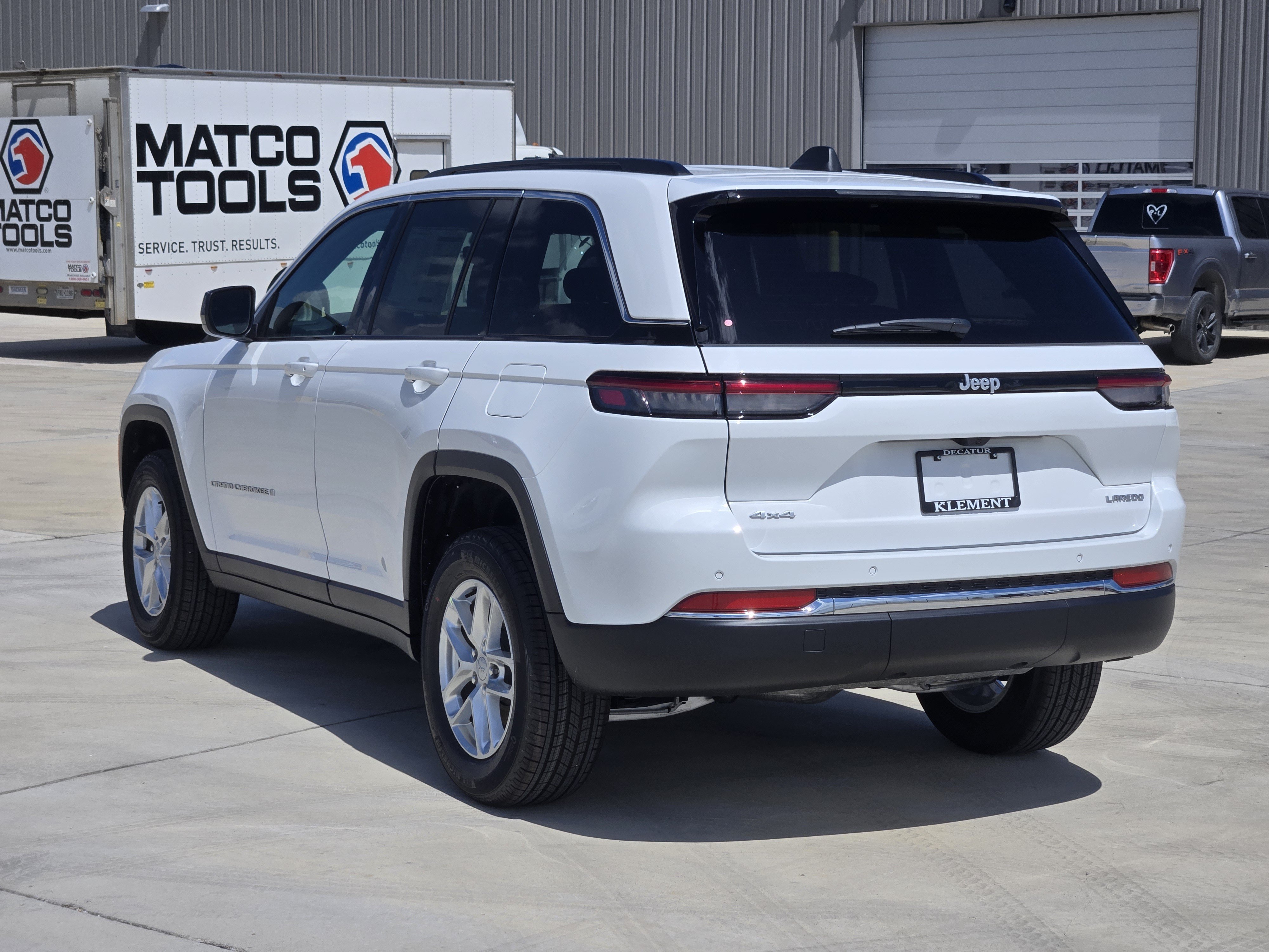 New 2026 Jeep Grand Cherokee Laredo AWD/4WD image 4
