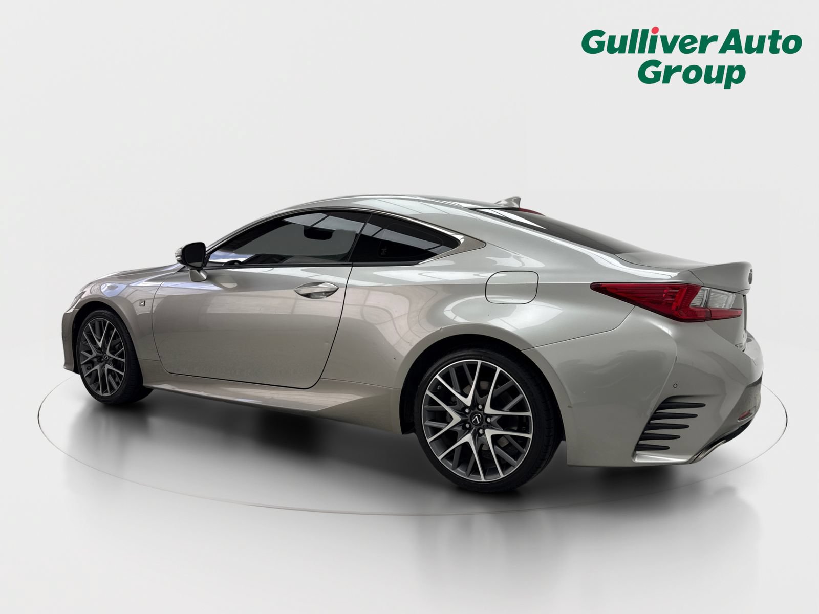 Used 2016 Lexus RC 200t RWD image 4