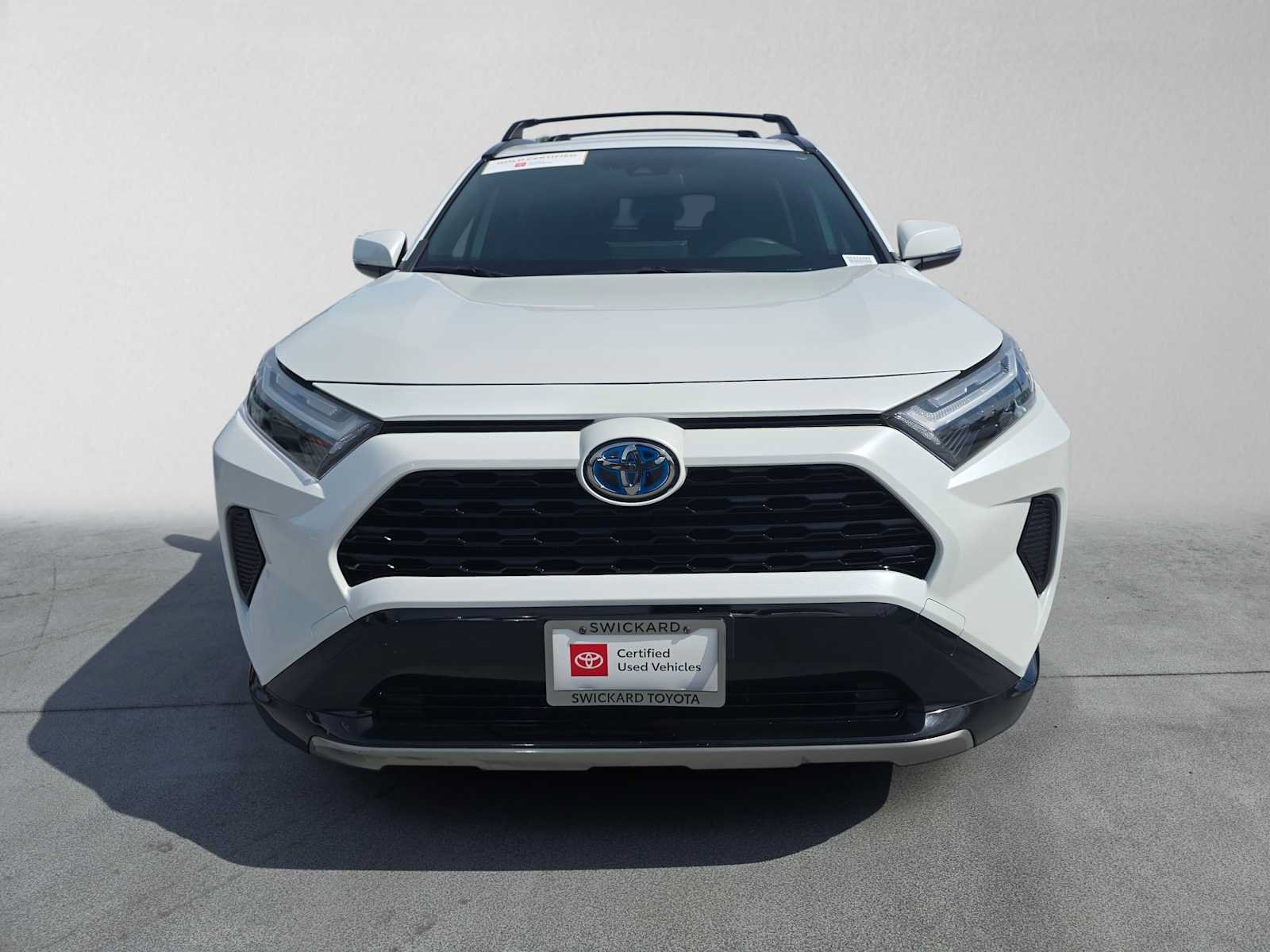 Used 2023 Toyota RAV4 SE w/ Convenience Package AWD/4WD image 8