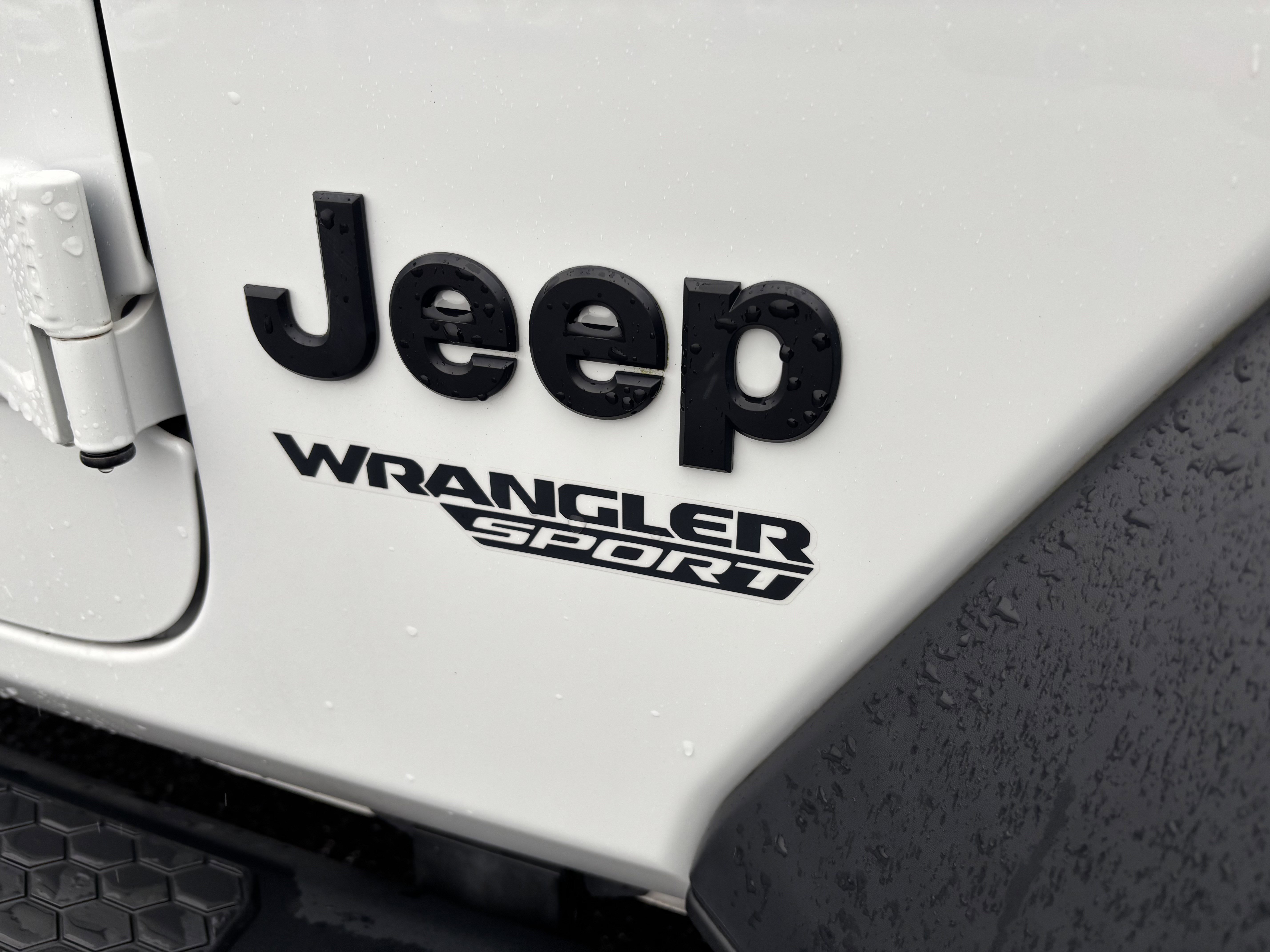 Used 2021 Jeep Wrangler Sport S image 10