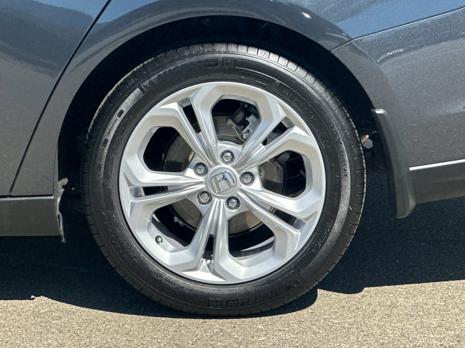 Used 2025 Honda Accord LX image 23