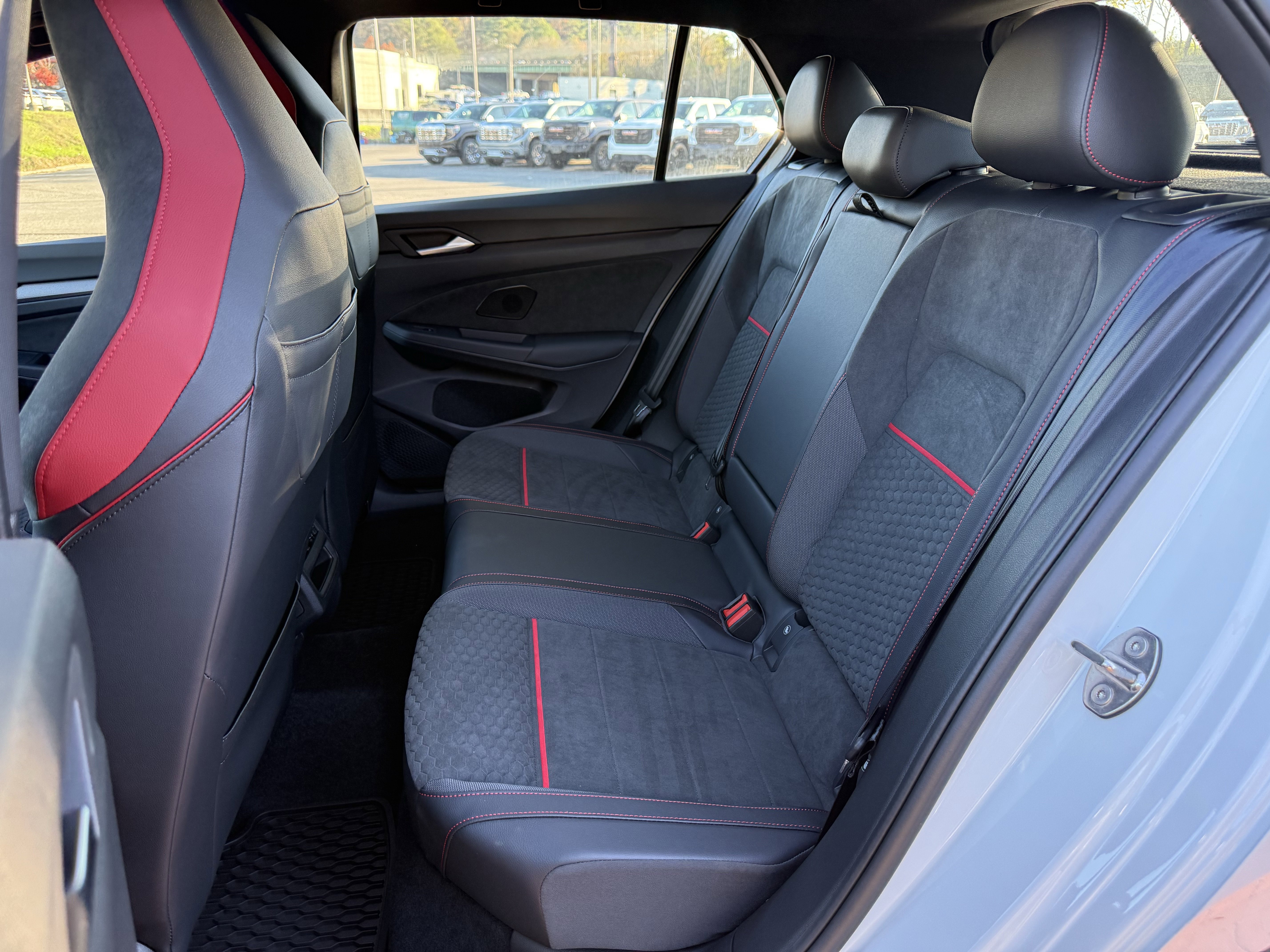 New 2026 Volkswagen GTI SE image 11