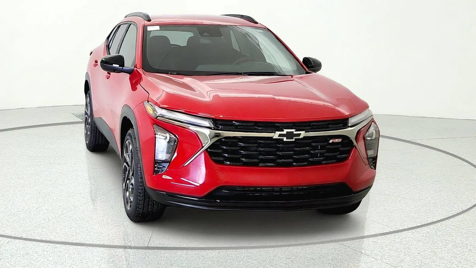 New 2026 Chevrolet Trax RS w/ Driver Confidence Package FWD image 2