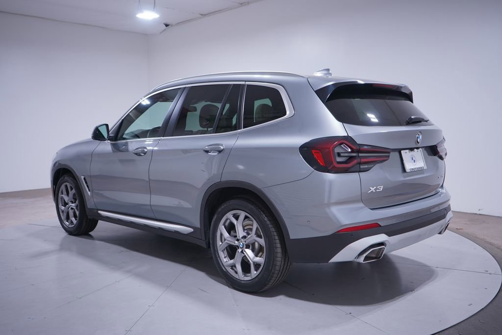 Used 2024 BMW X3 sDrive30i w/ Convenience Package image 3