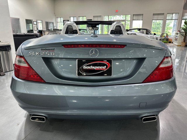 Used 2013 Mercedes-Benz SLK 250 image 29