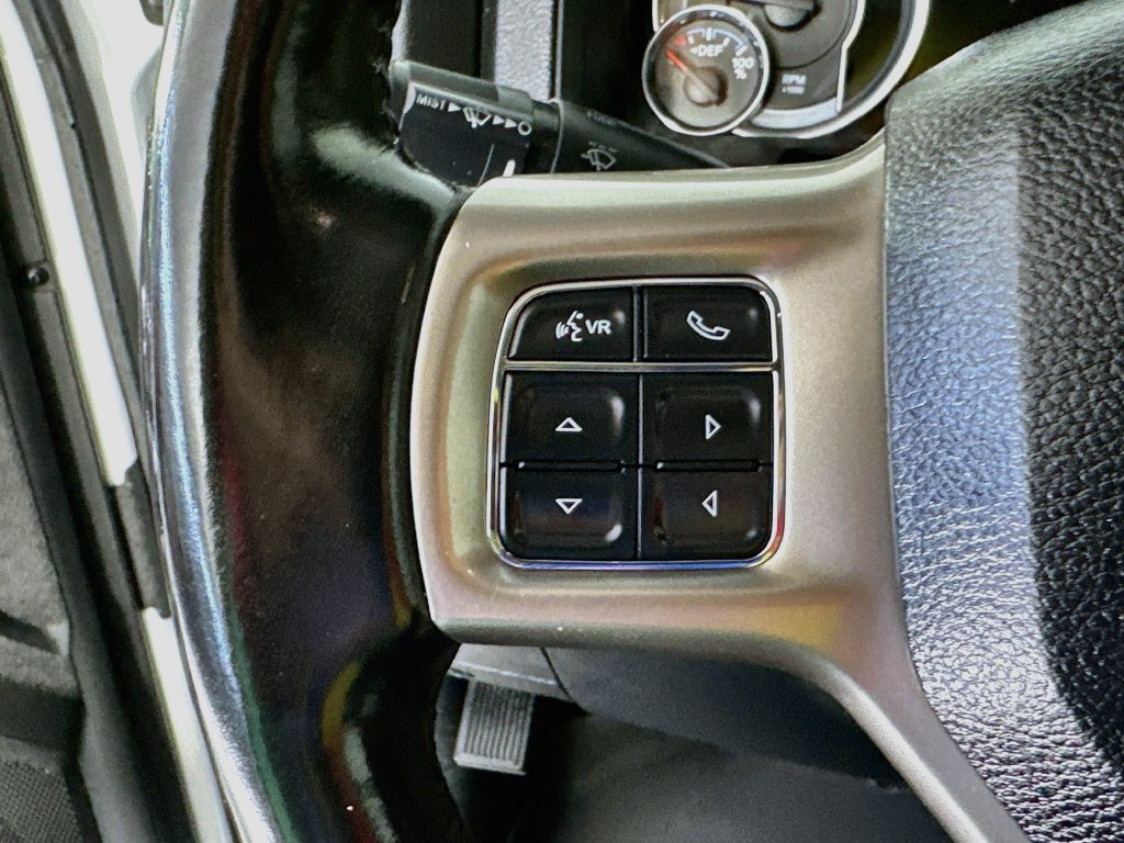 Used 2016 RAM 3500 Laramie w/ Convenience Group AWD/4WD image 24
