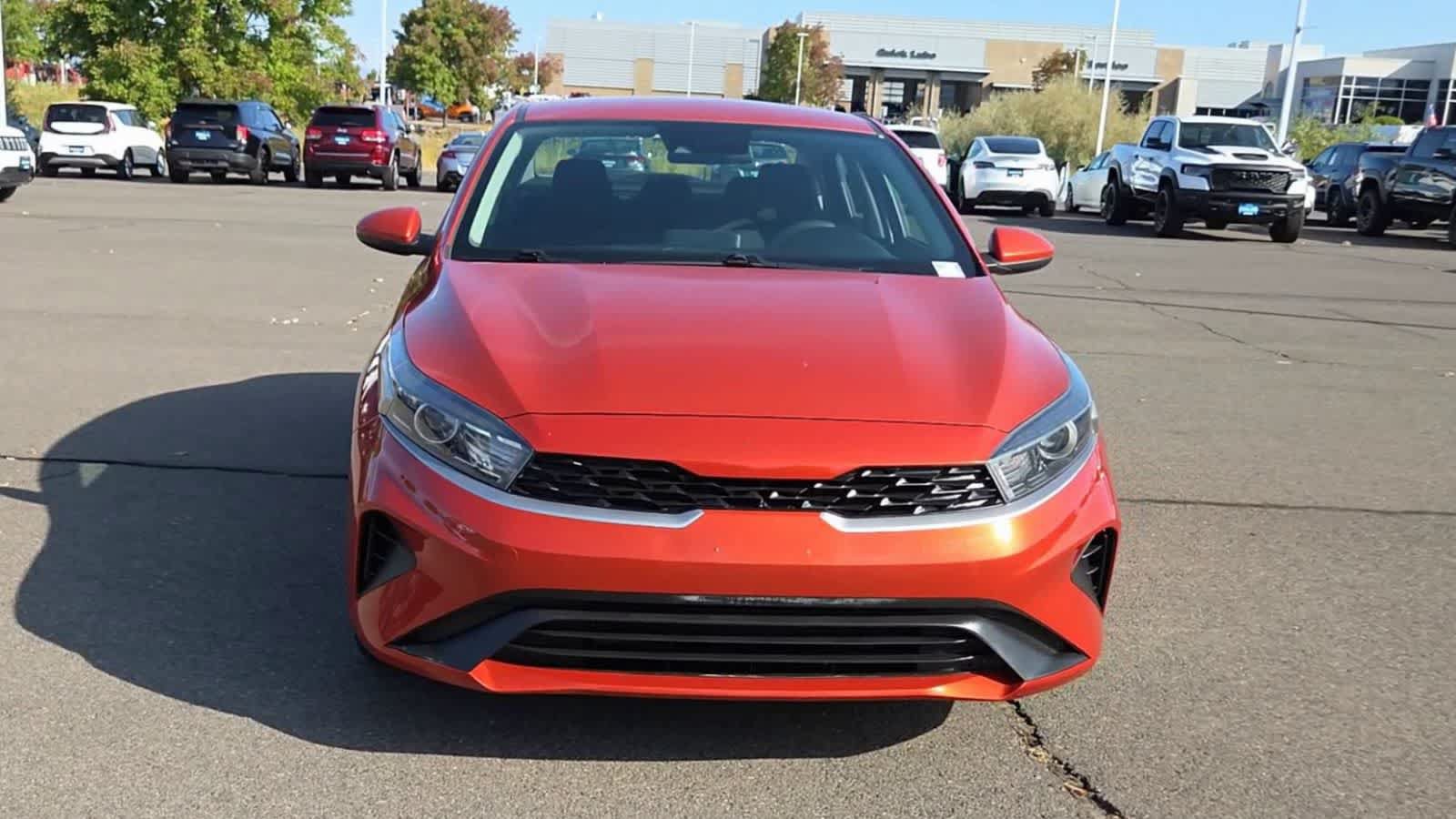 Used 2022 Kia Forte LXS FWD image 3
