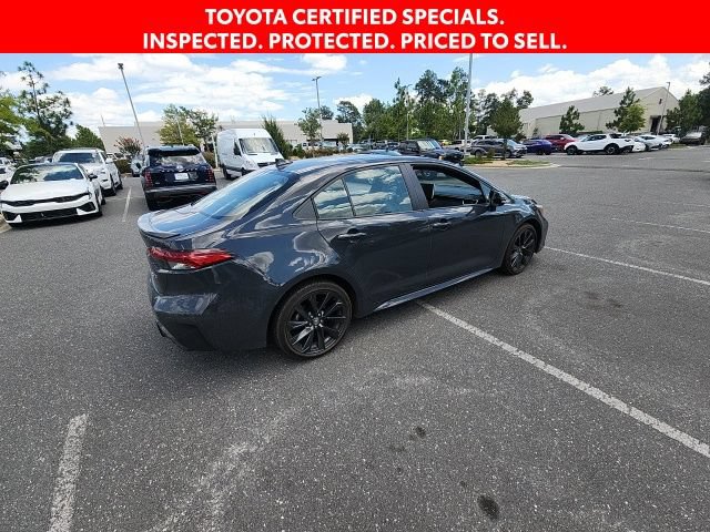 Used 2025 Toyota Corolla XSE FWD image 13