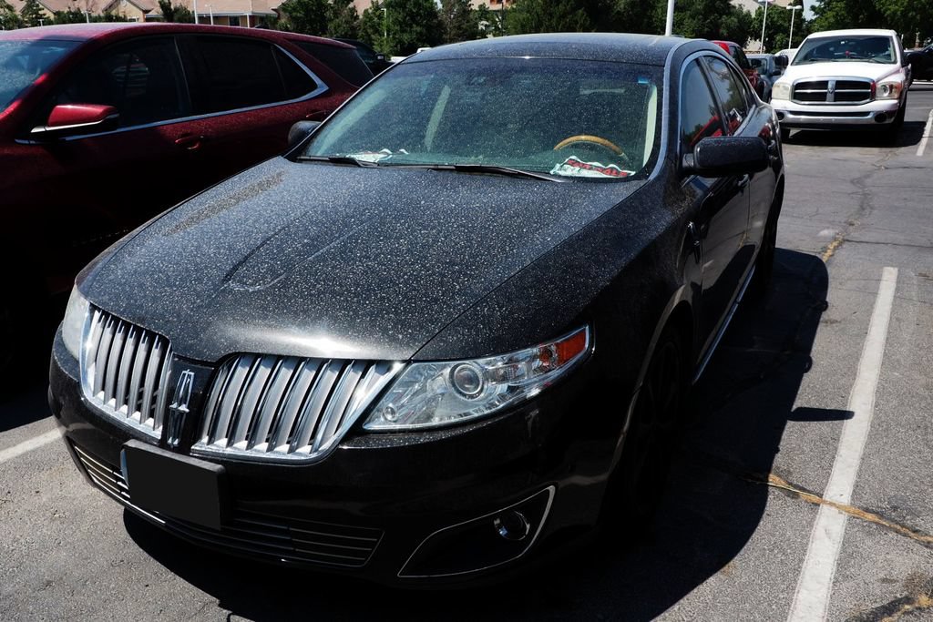 Used 2010 Lincoln MKS AWD image 1