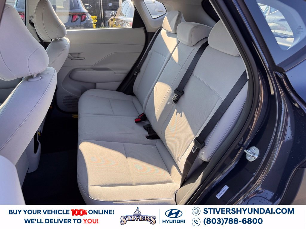 New 2027 Hyundai Kona SE FWD image 18