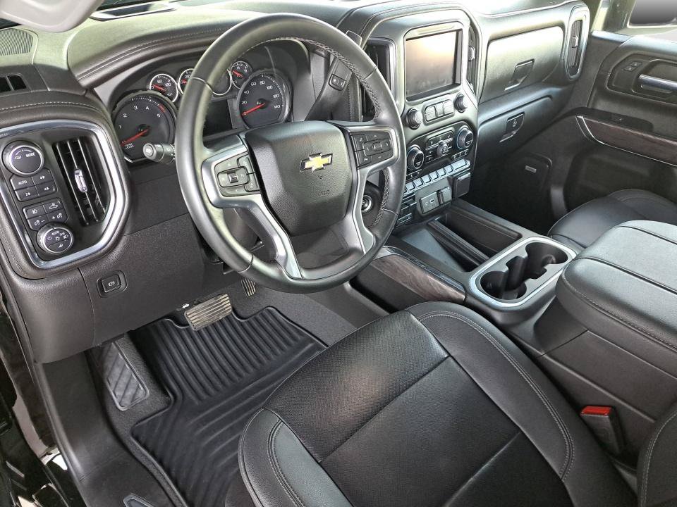 Used 2023 Chevrolet Silverado 2500 LTZ w/ LTZ Convenience Package AWD/4WD image 13