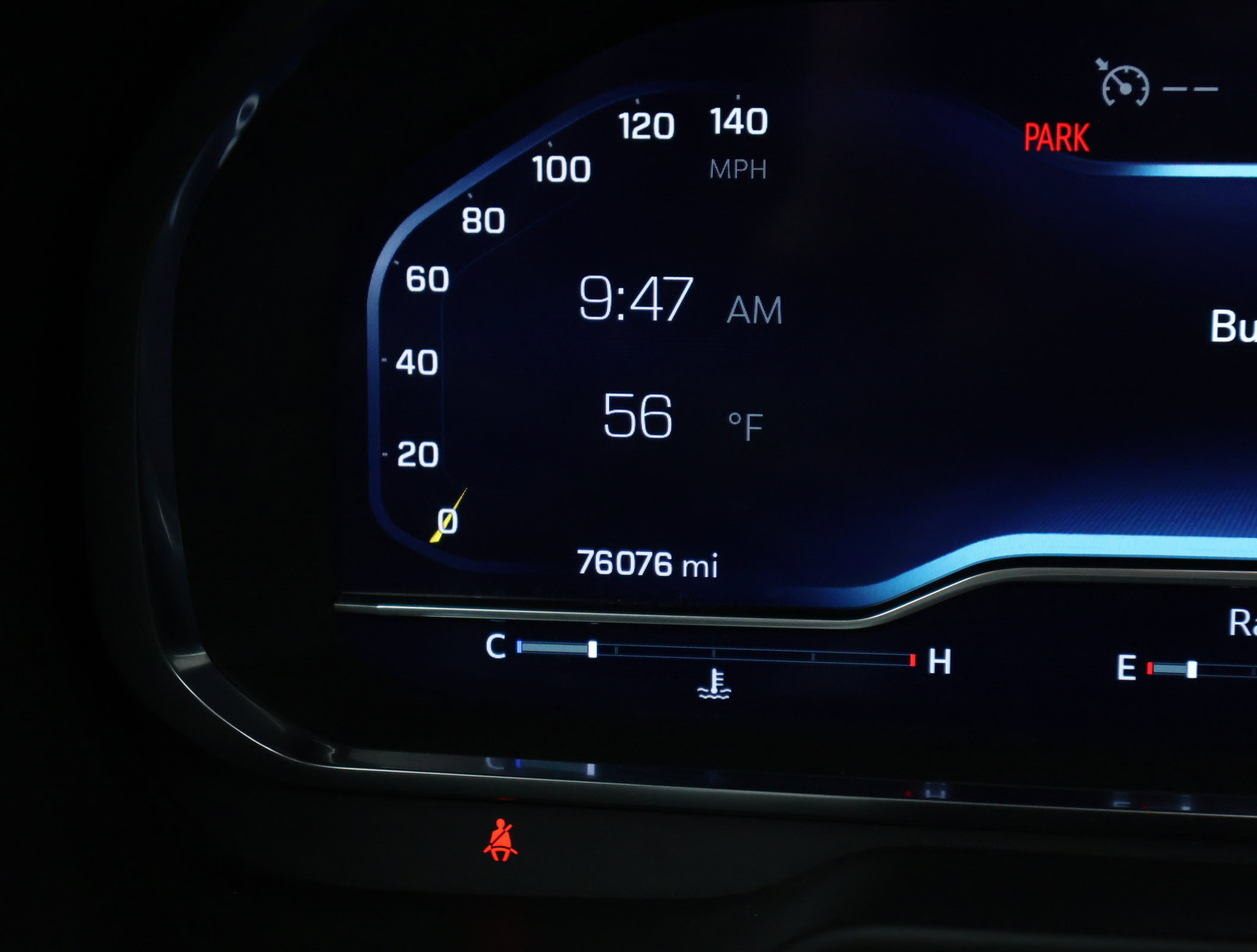 Used 2024 Chevrolet Suburban LT image 4