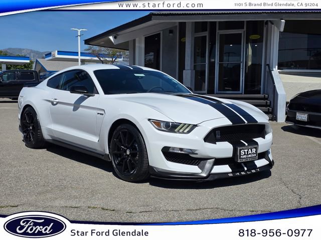 Used 2017 Ford Mustang Shelby GT350 image 1