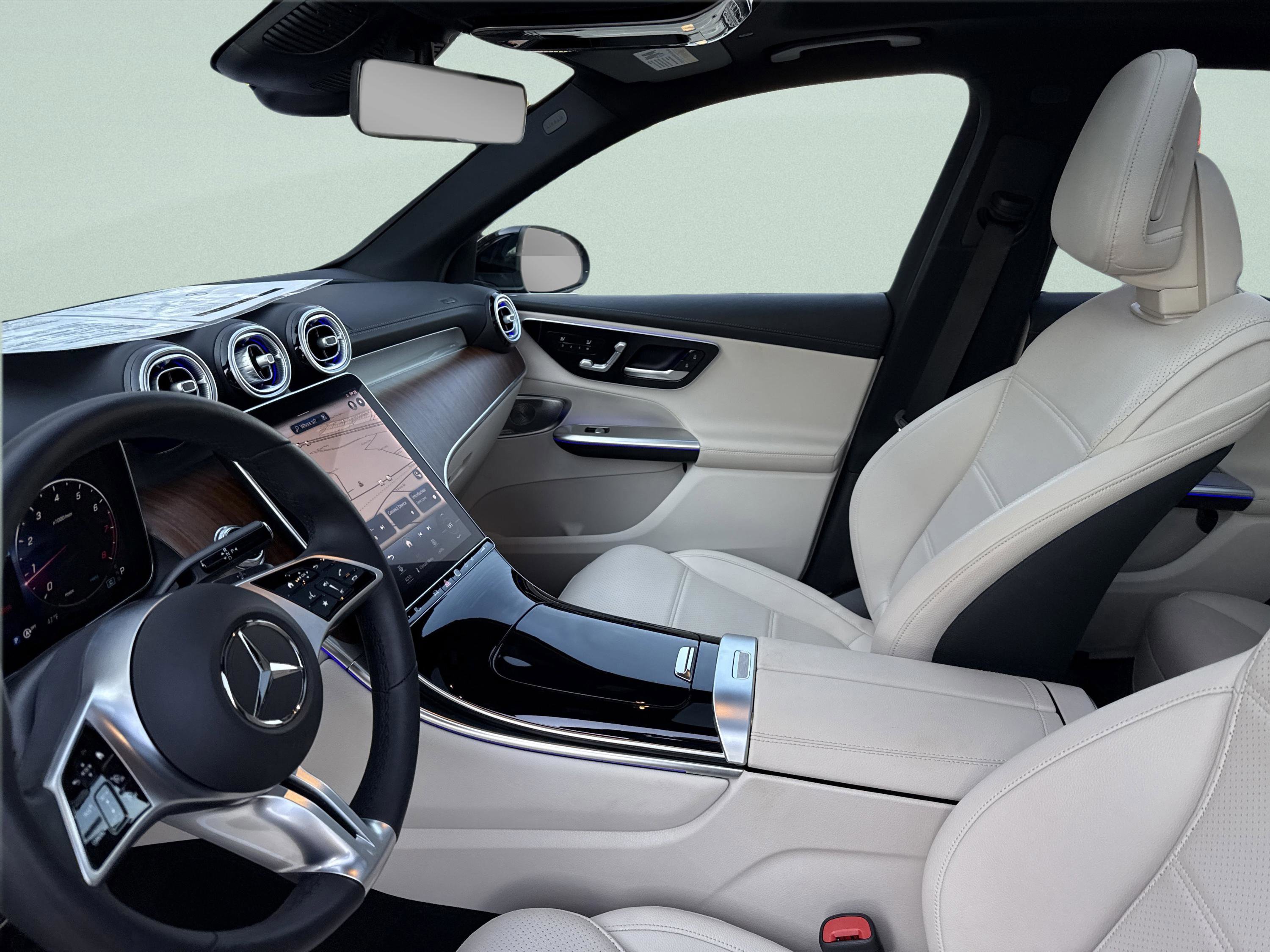 Certified 2023 Mercedes-Benz GLC 300 image 31