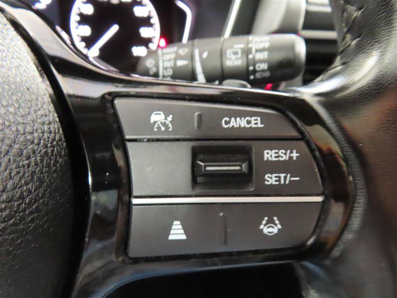 Used 2024 Honda Pilot Touring image 23