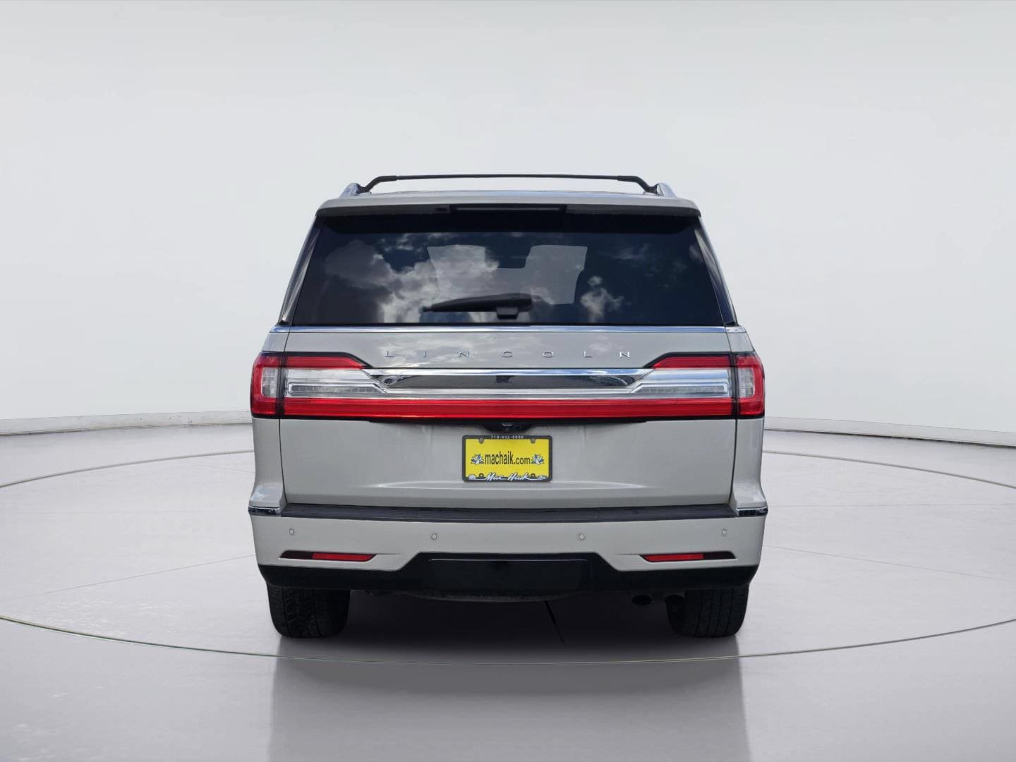 Used 2021 Lincoln Navigator Reserve AWD/4WD image 7