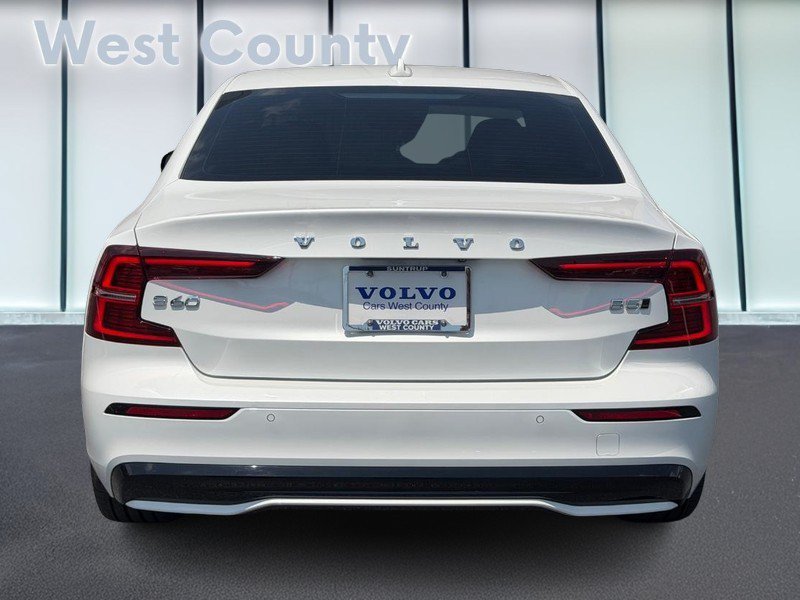 Used 2024 Volvo S60 B5 Plus AWD/4WD image 6