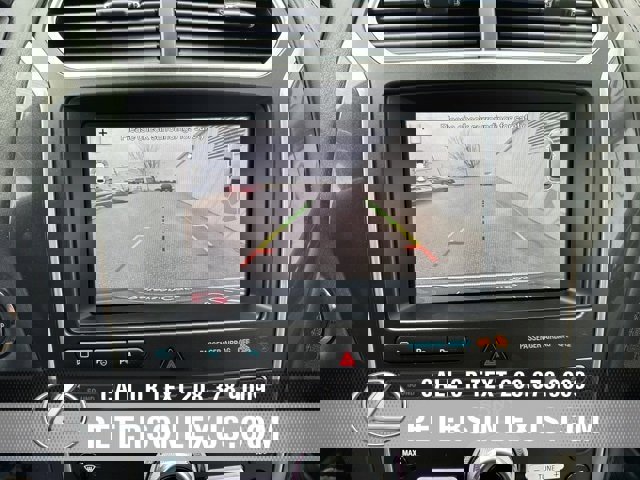 Used 2018 Ford Explorer Platinum image 17