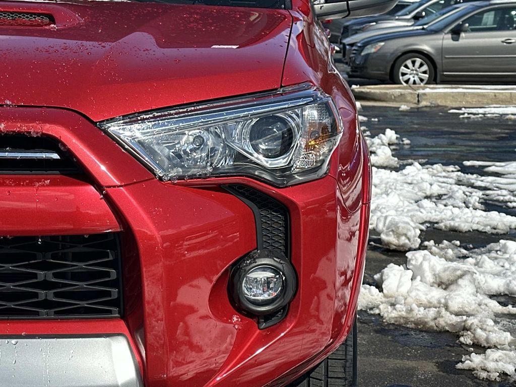 Used 2024 Toyota 4Runner TRD Off-Road AWD/4WD image 8