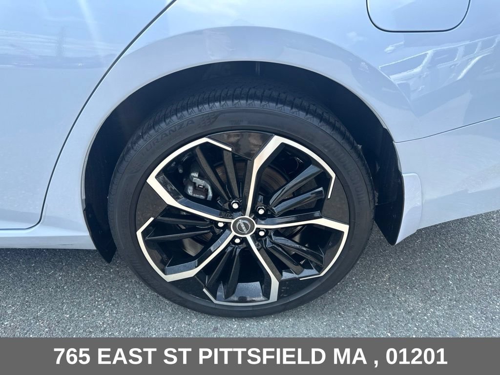 Used 2023 Nissan Altima 2.5 SR AWD/4WD image 27