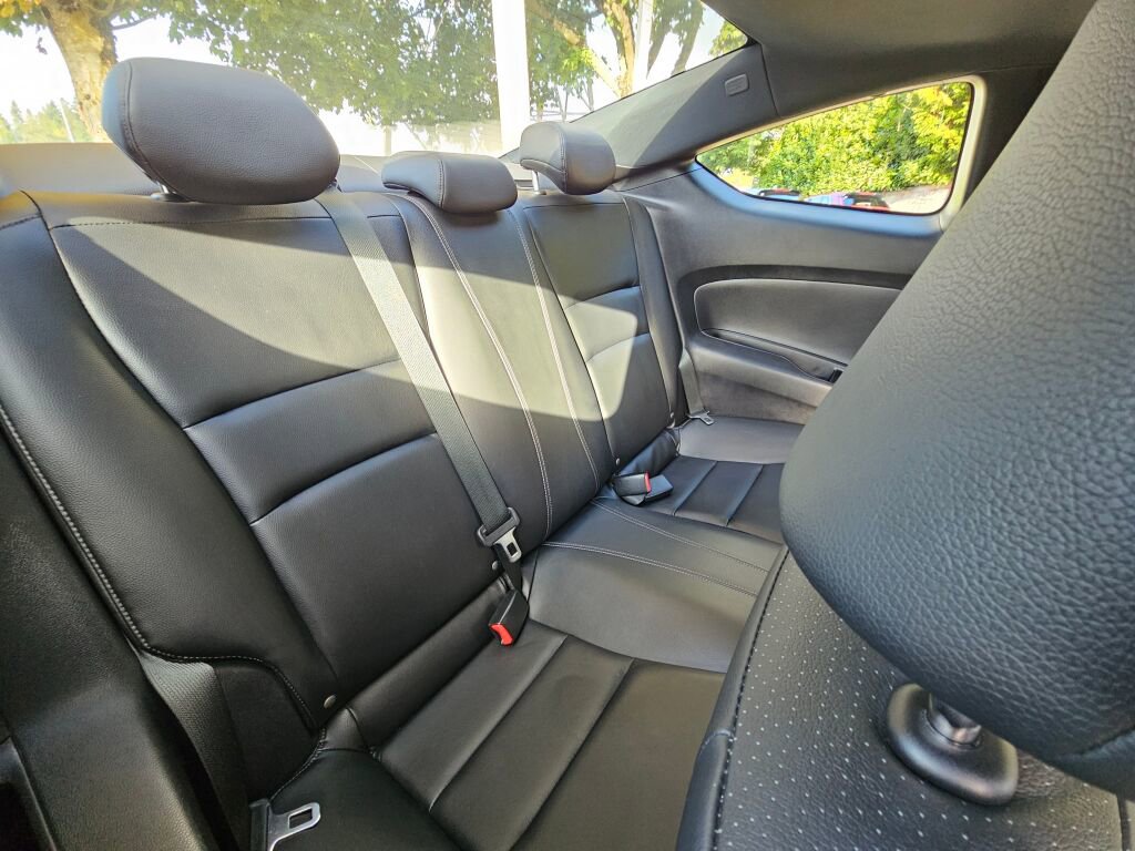 Used 2016 Honda Accord EX-L image 13