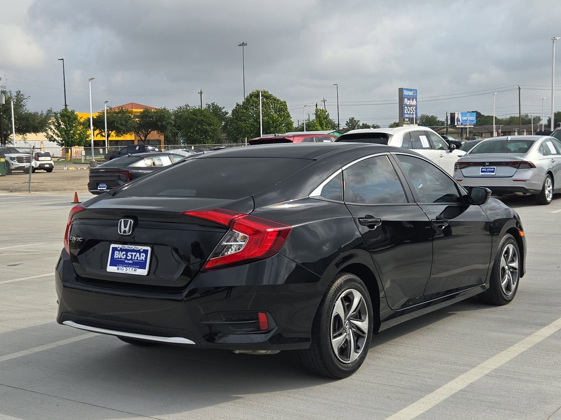Used 2020 Honda Civic LX image 3