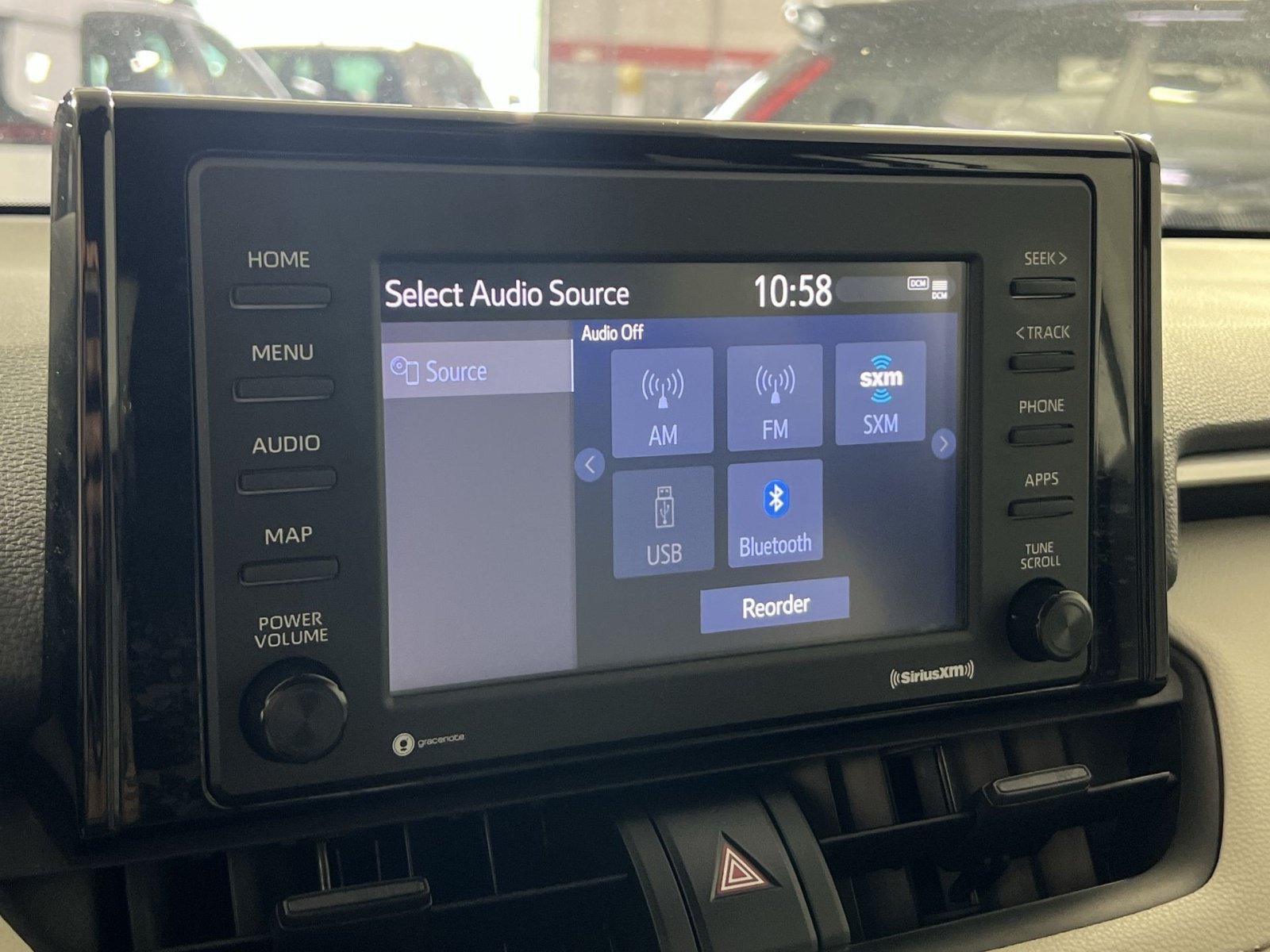 Used 2022 Toyota RAV4 XLE w/ Convenience Package AWD/4WD image 19