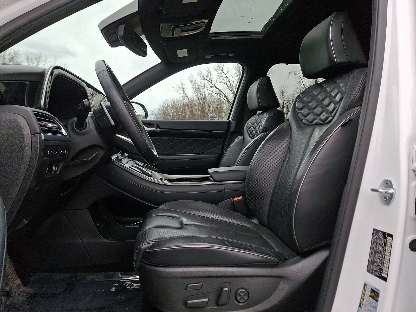 Used 2021 Hyundai Palisade Calligraphy image 14