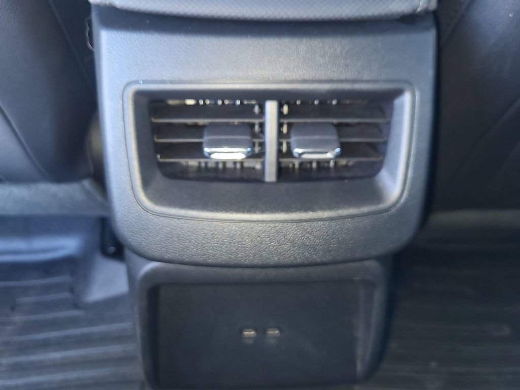 Used 2025 Chevrolet Equinox EV RS AWD/4WD image 26