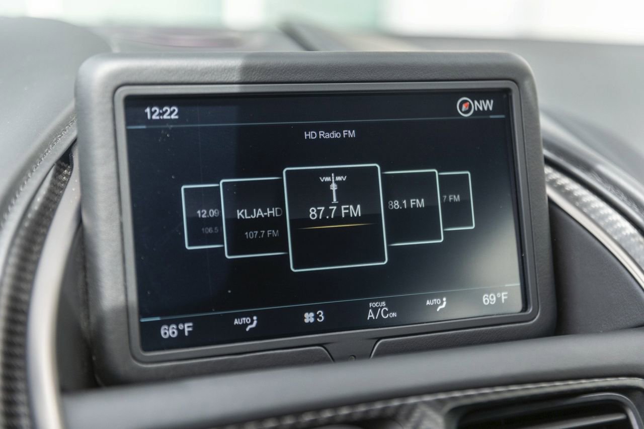 Used 2019 Aston Martin DBS Superleggera image 44